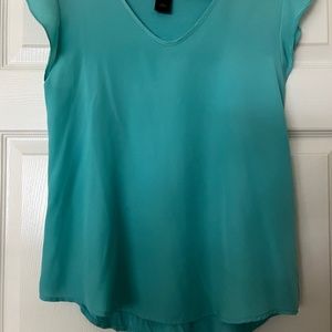 Ann Taylor Sleeveless Top Pull Over - No buttons or zippers